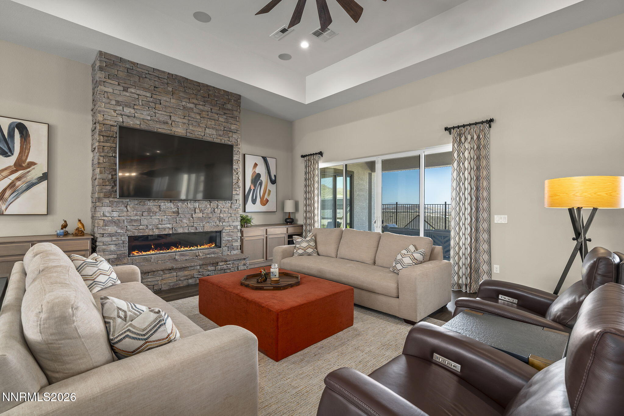 3035 Feathertop Drive