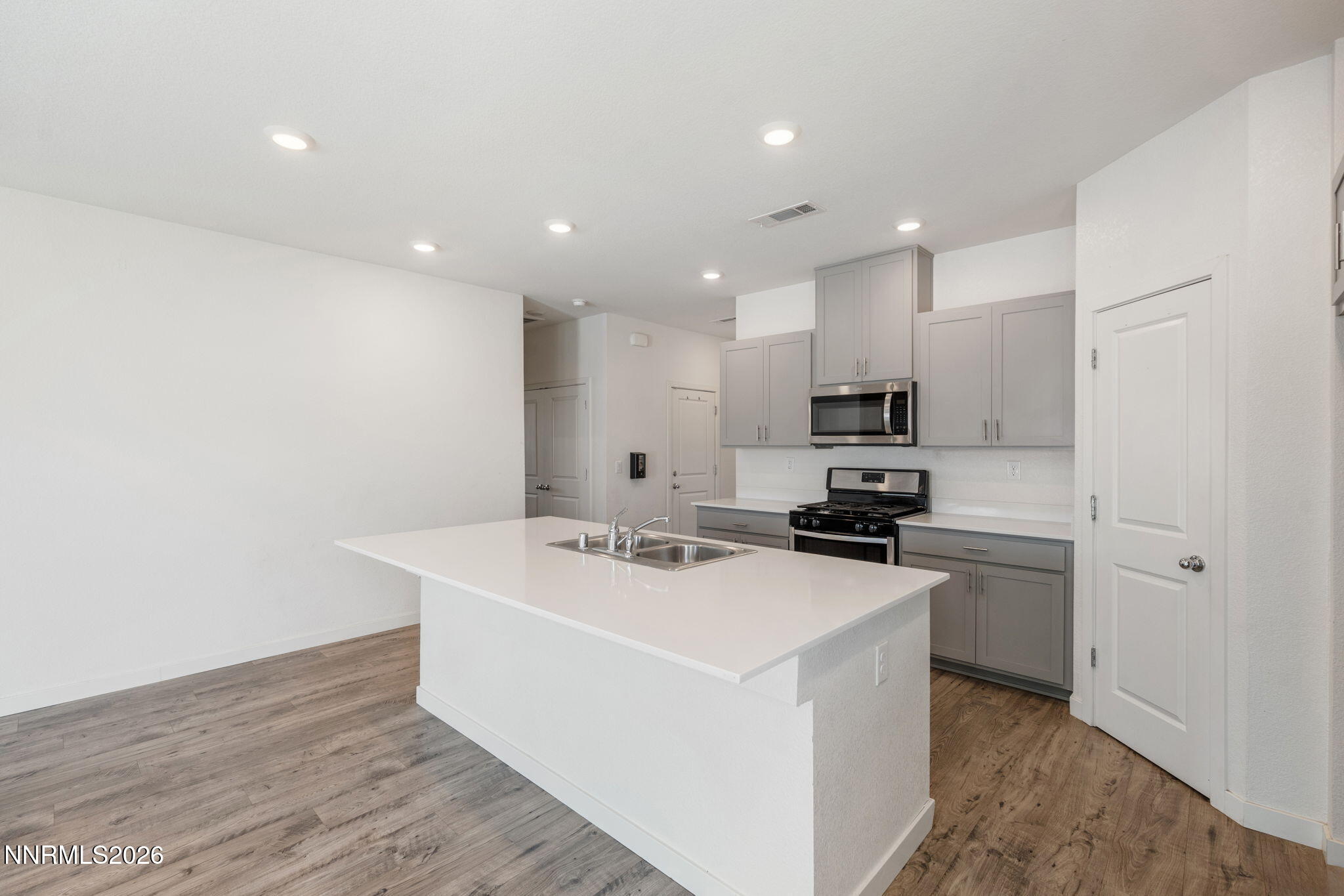 11-web-or-mls-DSC04942