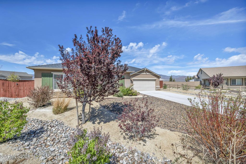 Photo of 99 Rogue Road, Dayton, NV 89403 (MLS # 260004117)