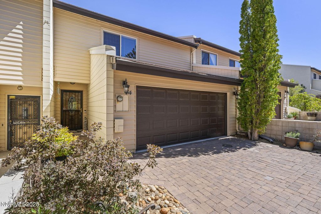 Photo of 3601 Skyline Boulevard #APT 34, Reno, NV 89509 (MLS # 250058763)