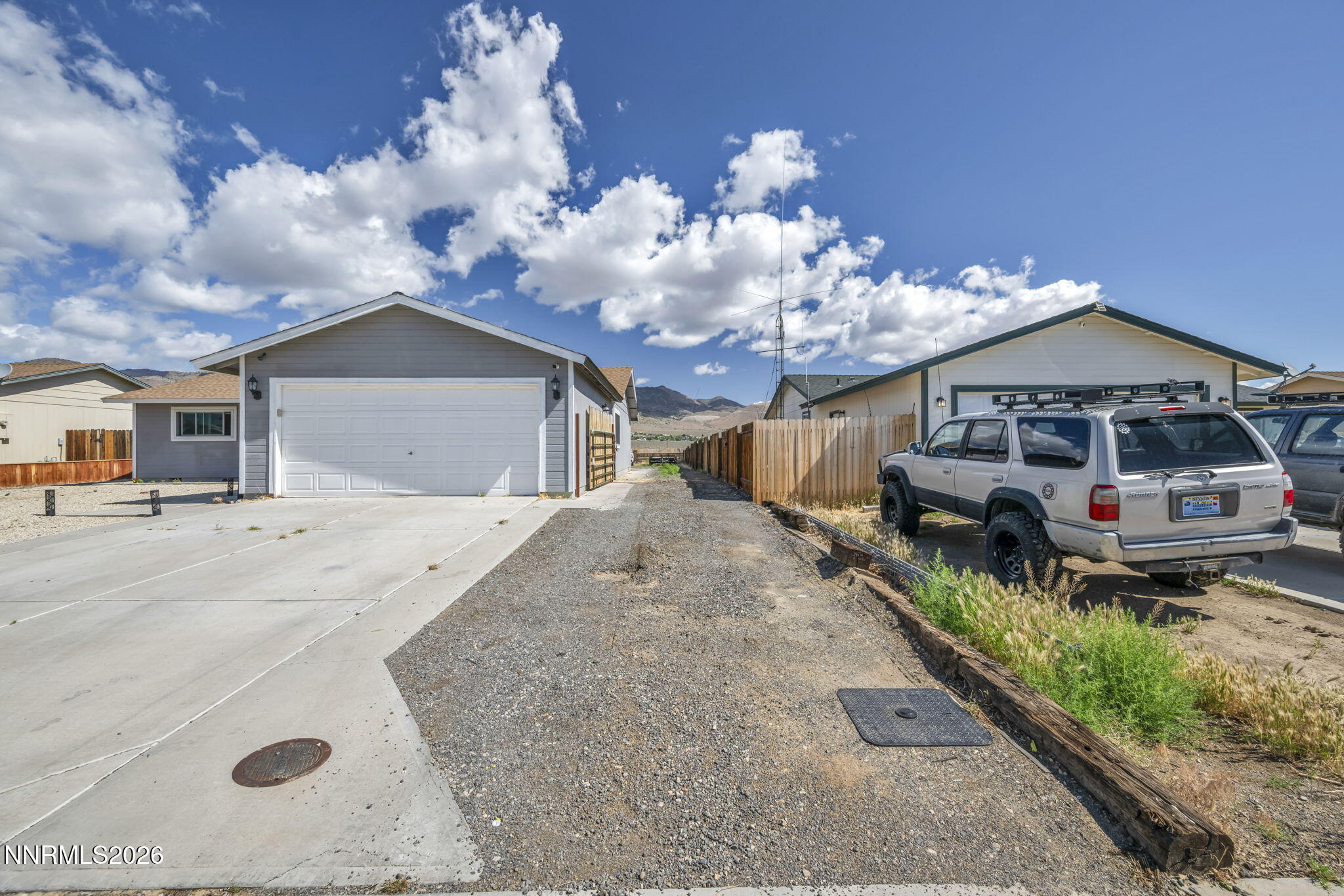2078 Lonnie Lane