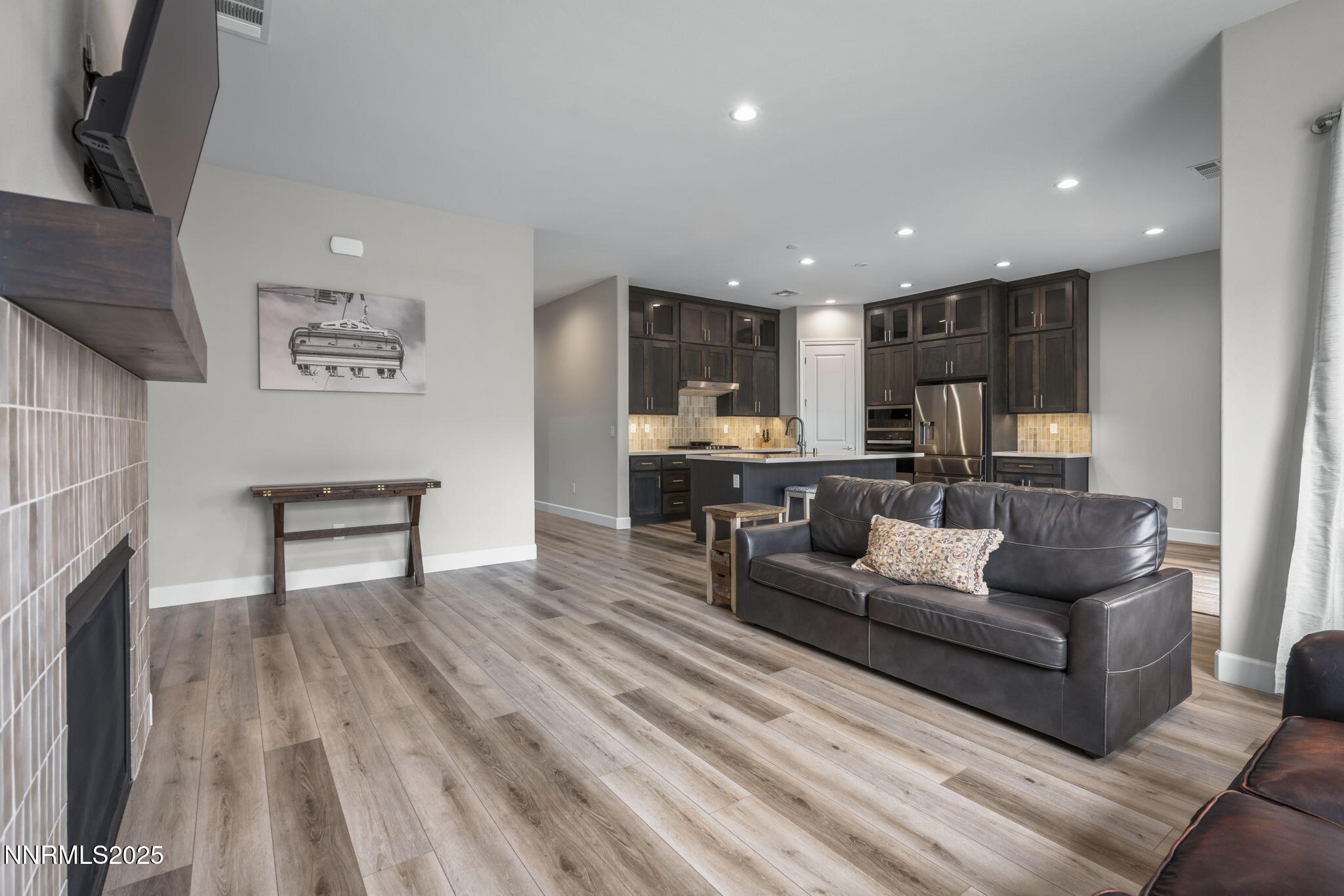 18-web-or-mls-_DSC4209