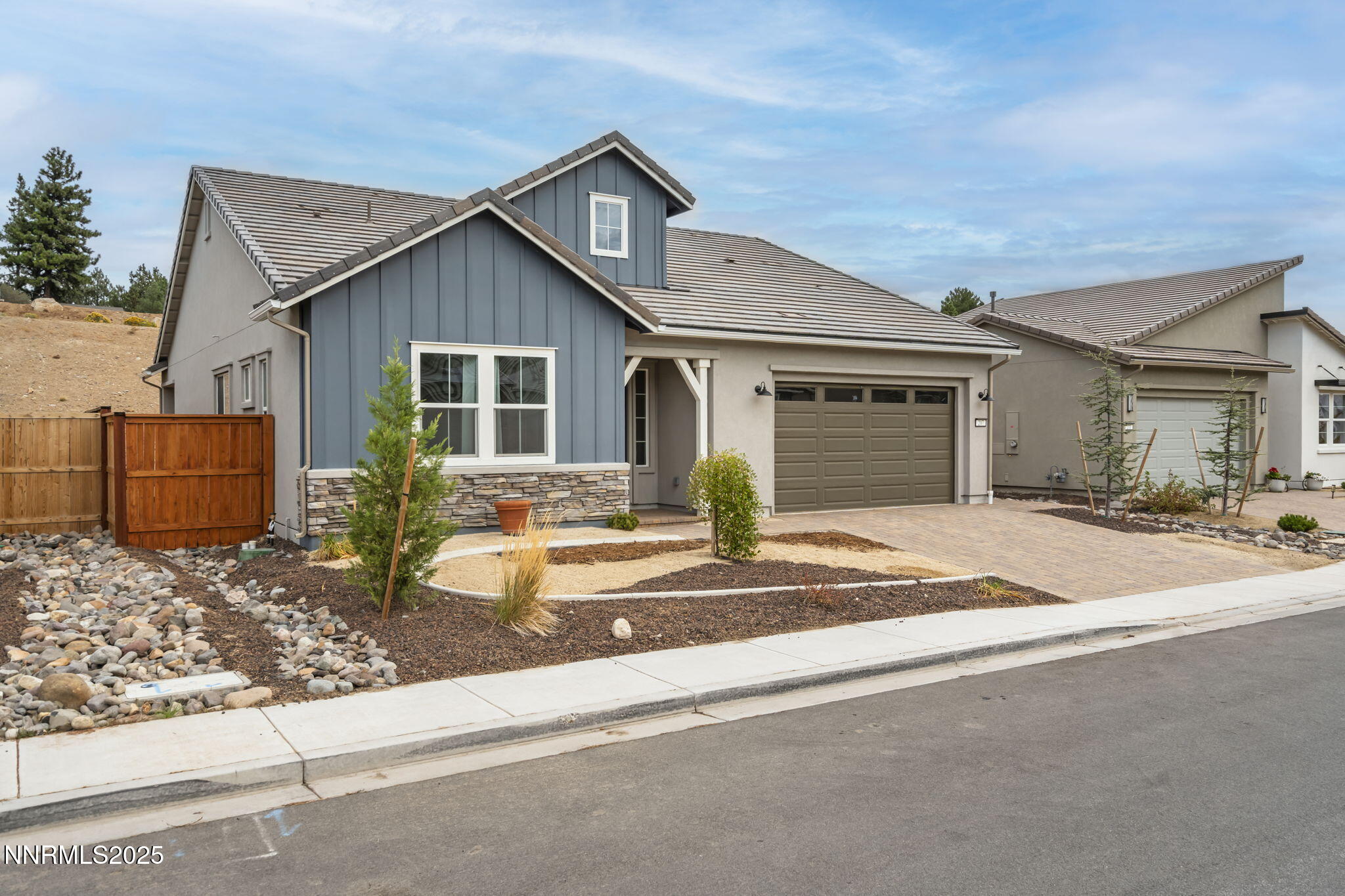 2-web-or-mls-_DSC4101