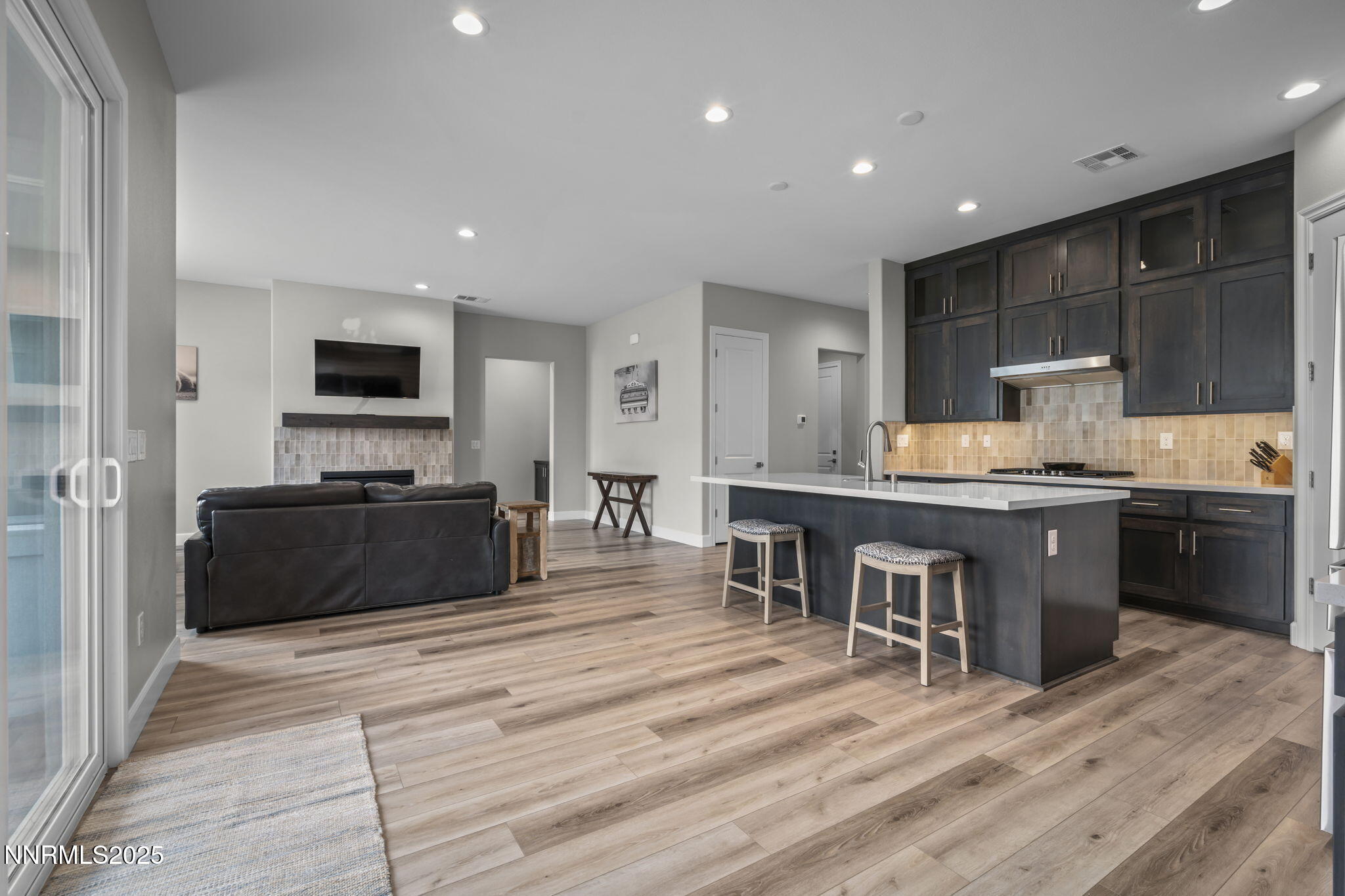 14-web-or-mls-_DSC4185