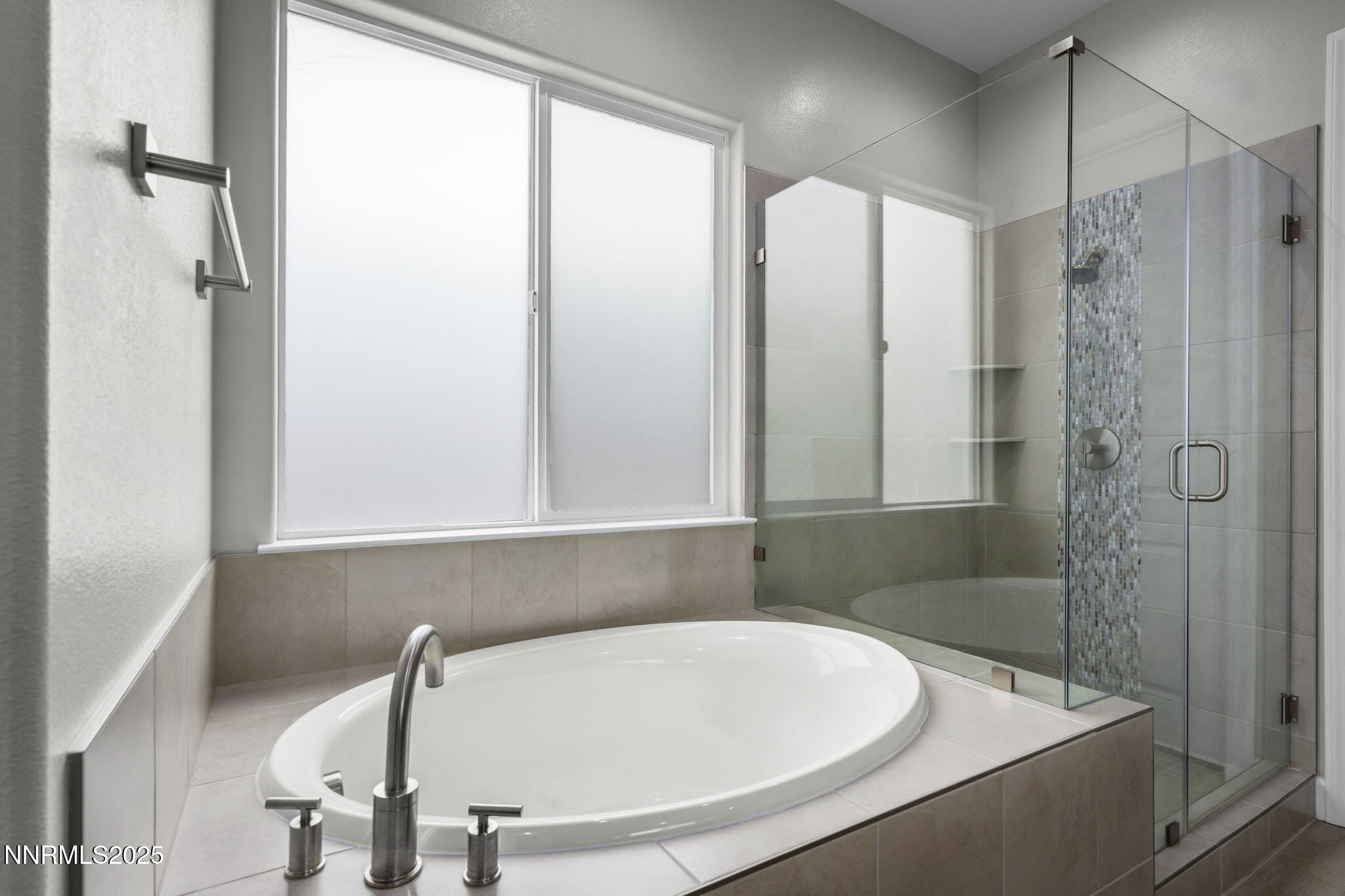 22-web-or-mls-_DSC4055