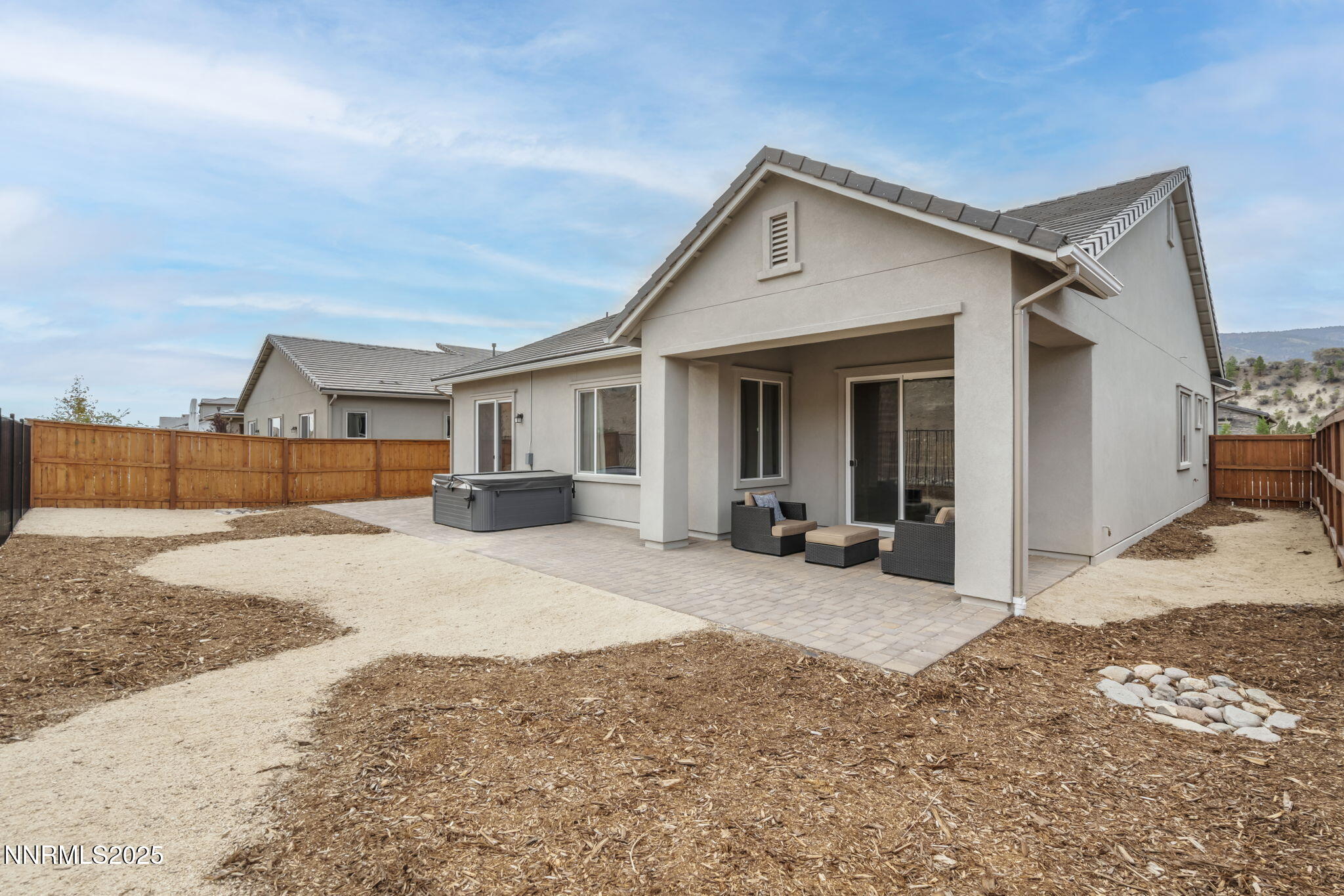 24-web-or-mls-_DSC4121