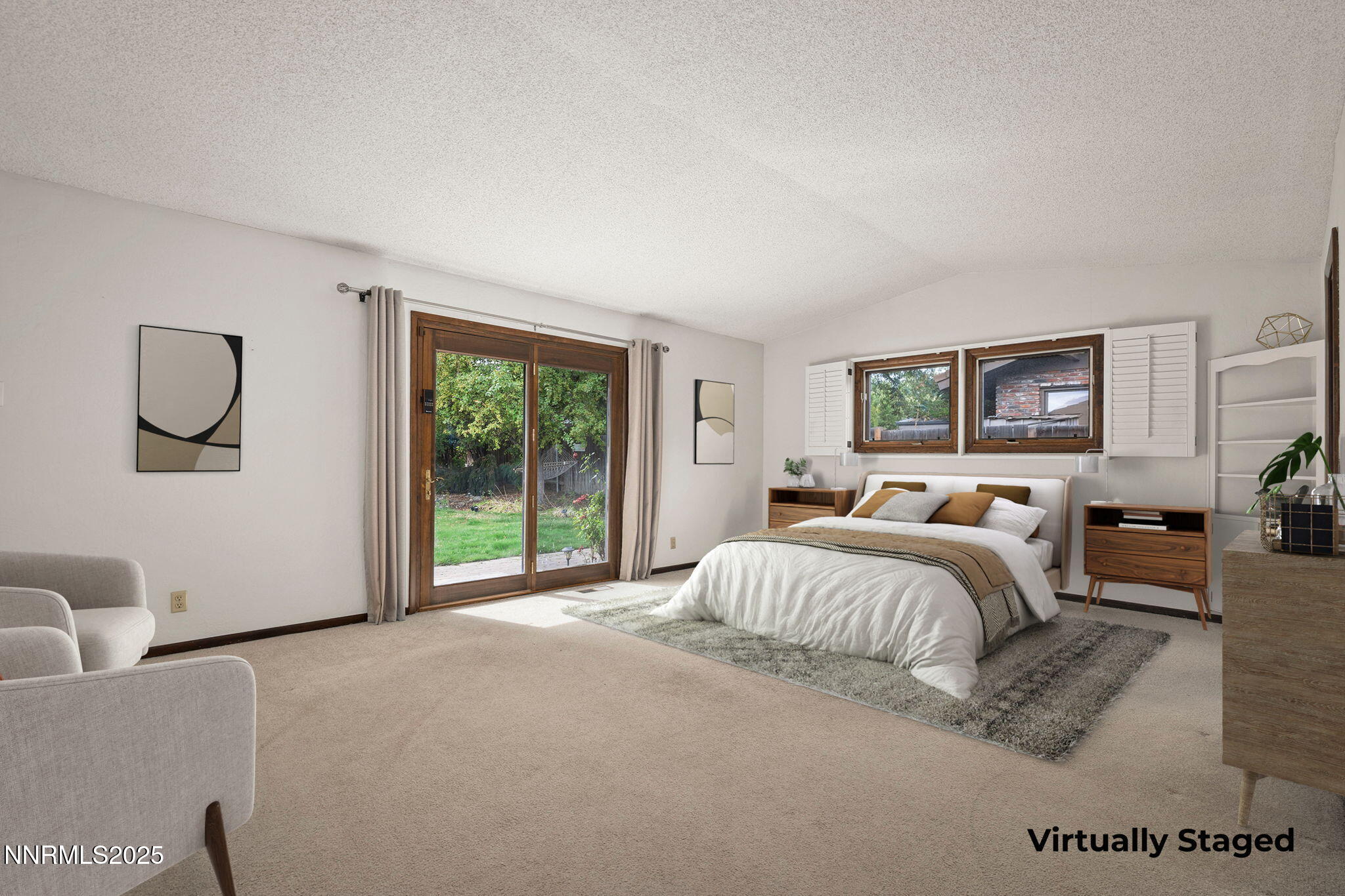 17-web-or-mls-watermark_2240_W_Plumb_Lan