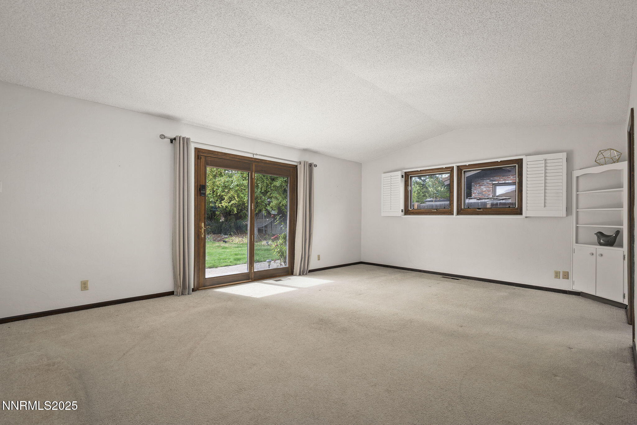 15-web-or-mls-_DSC0003