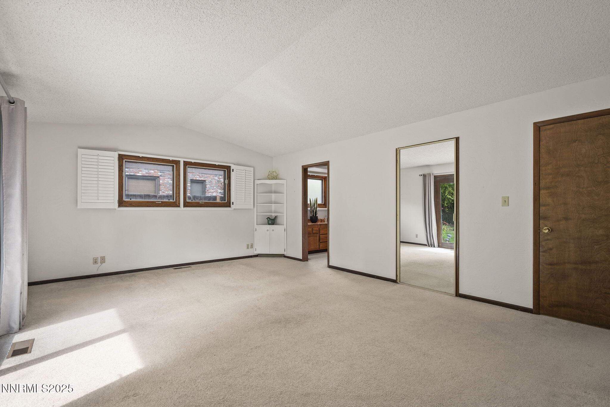 16-web-or-mls-_DSC0008