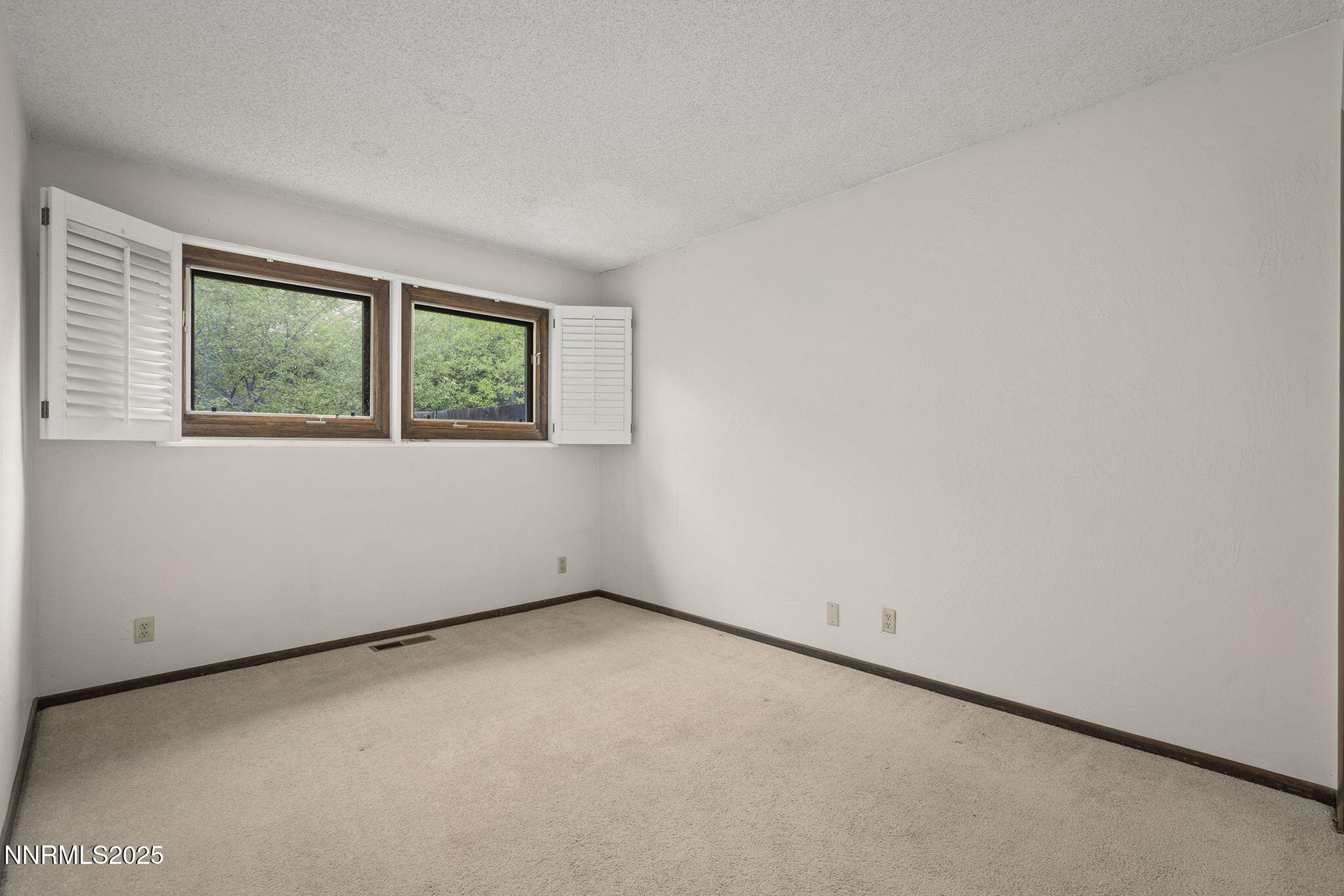 20-web-or-mls-_DSC0033