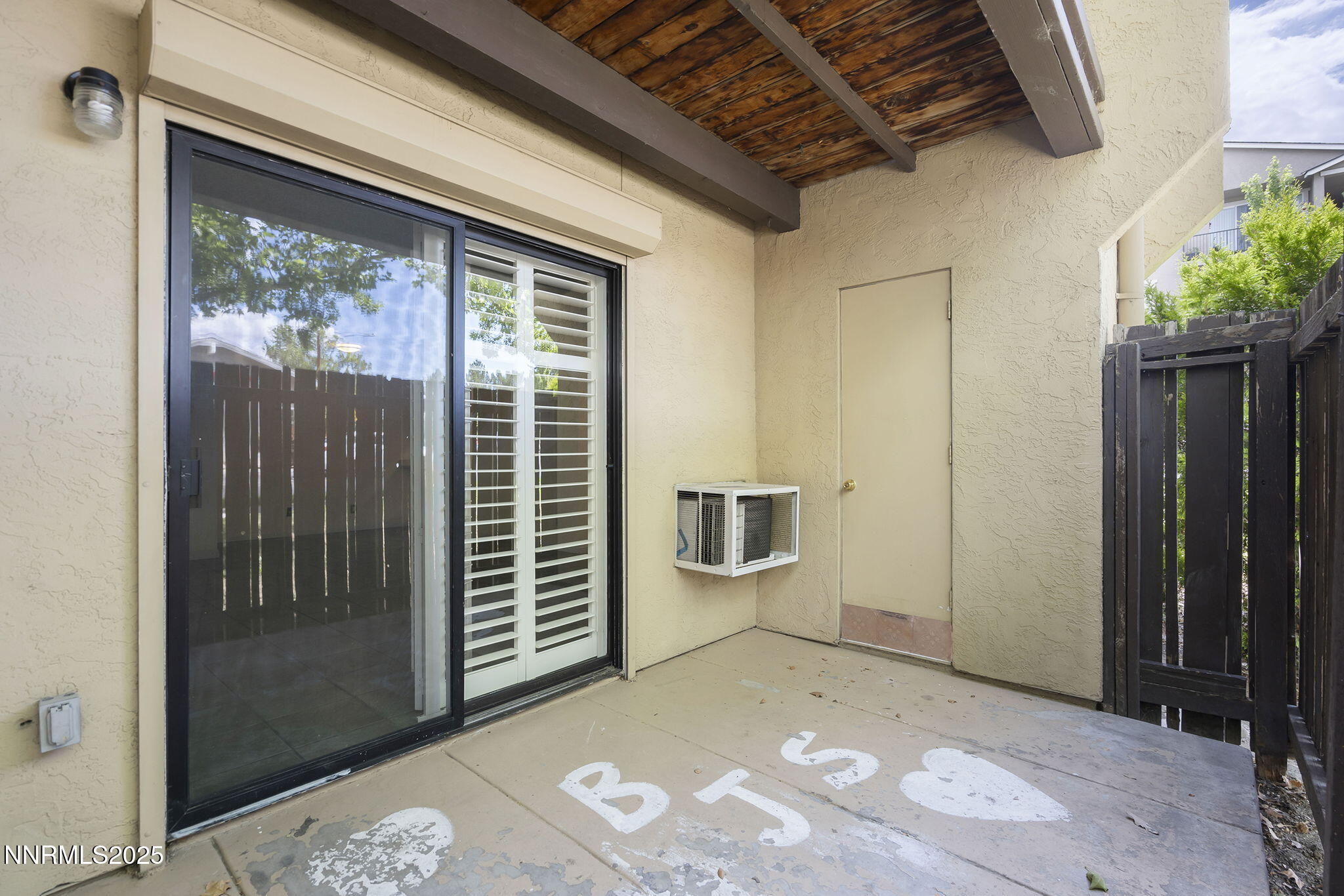 19-web-or-mls-_DSC1071