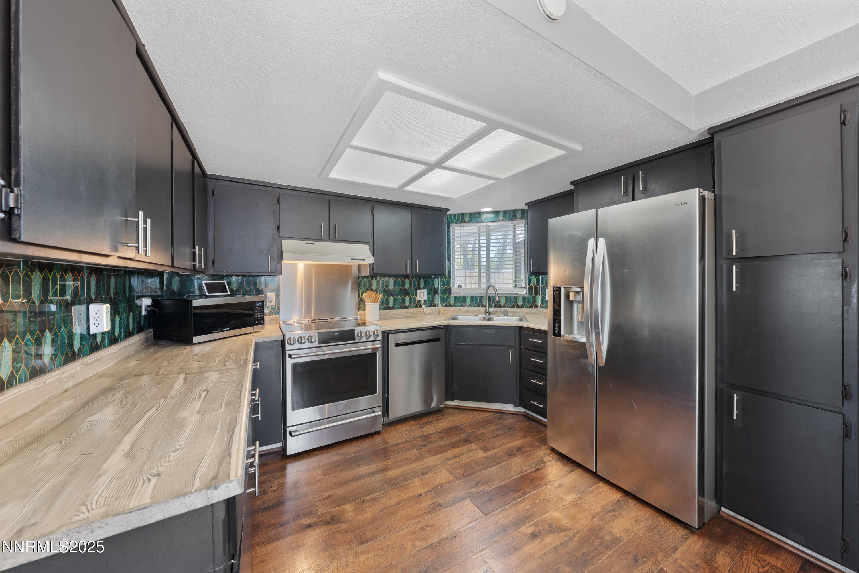 1342 Honeybee Ln