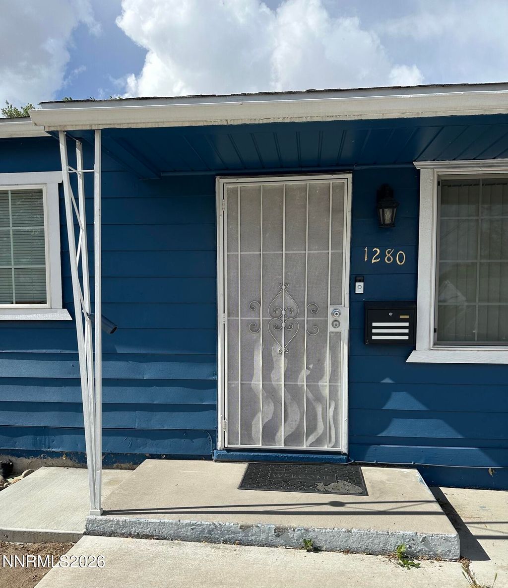 Photo of 1280 Dodson Way, Sparks, NV 89431 (MLS # 260006233)