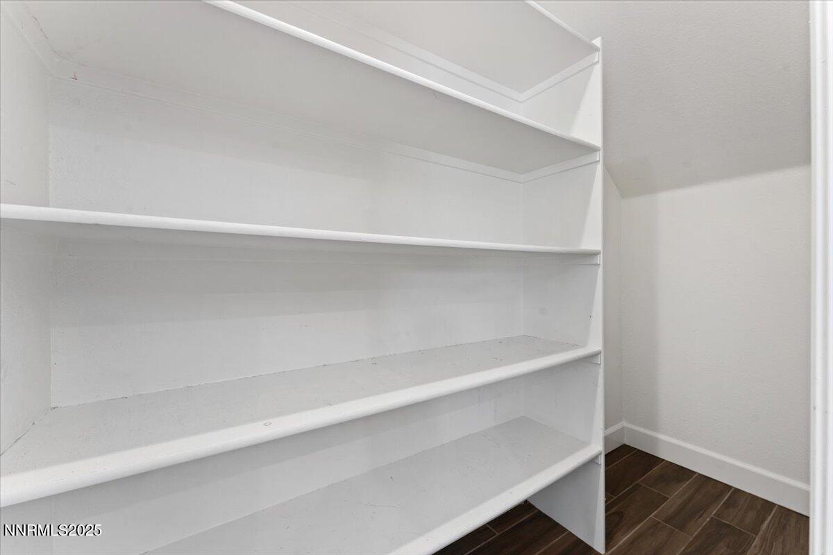 21-10300 Gold Mine Drive Reno NV 89521 (