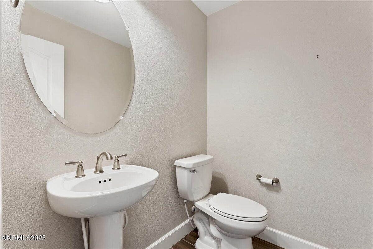 22-10300 Gold Mine Drive Reno NV 89521 (