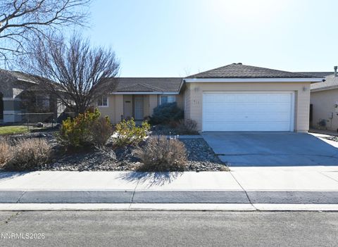 413 Sunshine Lane Fernley NV 89408