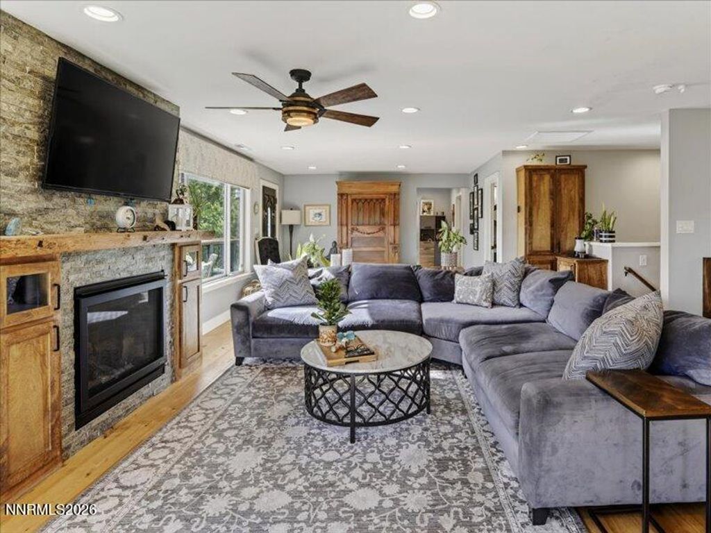 Photo of 325 Barton Drive, Stateline, NV 89449 (MLS # 260003658)