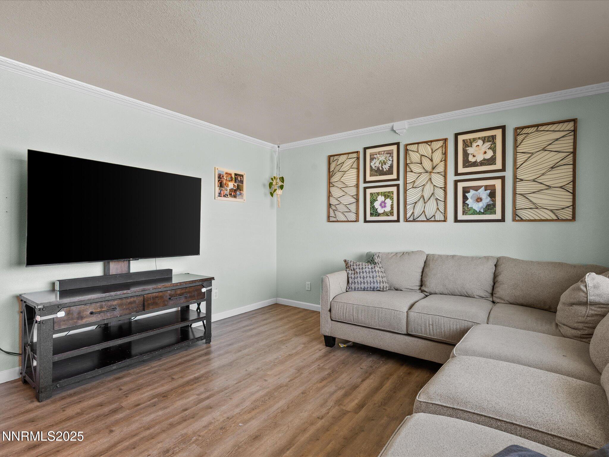 07-2830 Country Club Dr-106