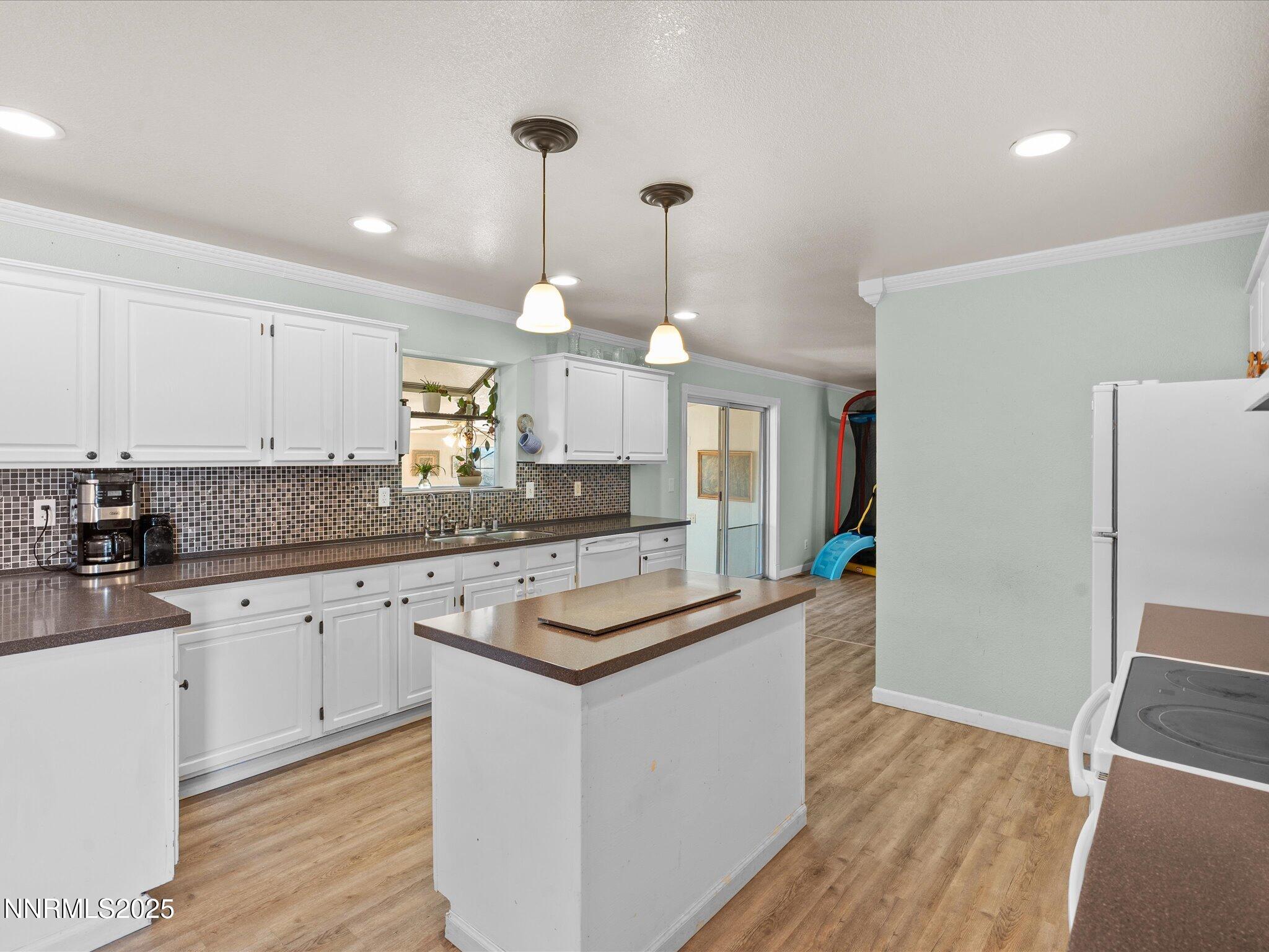 14-2830 Country Club Dr-113