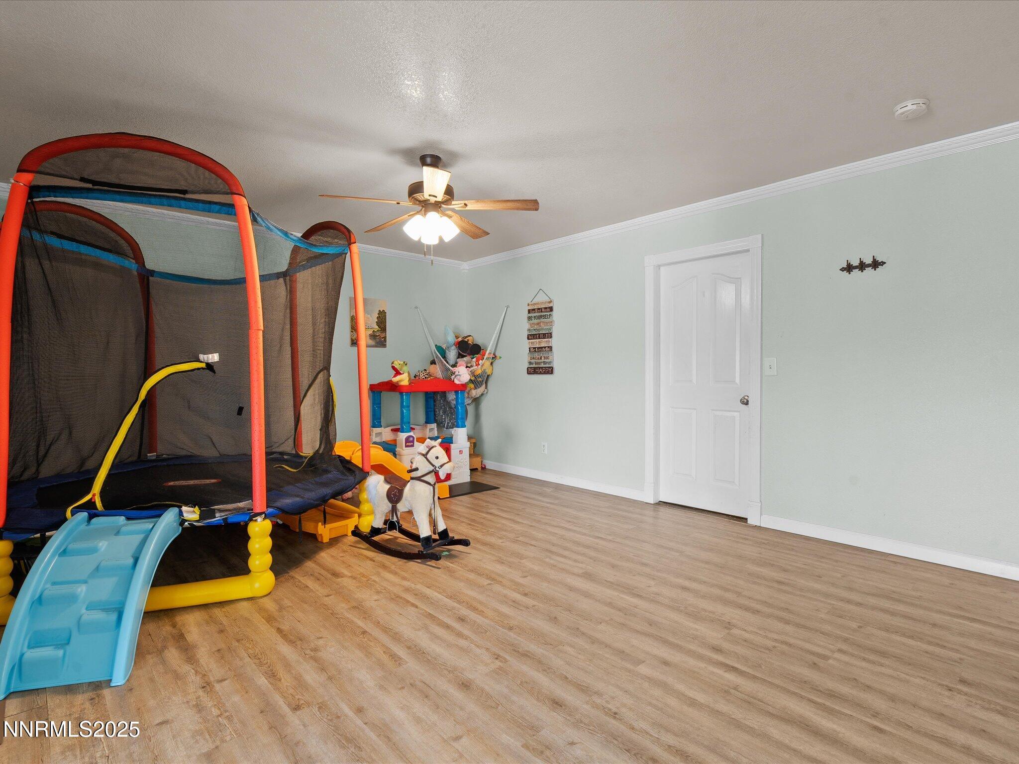 20-2830 Country Club Dr-119