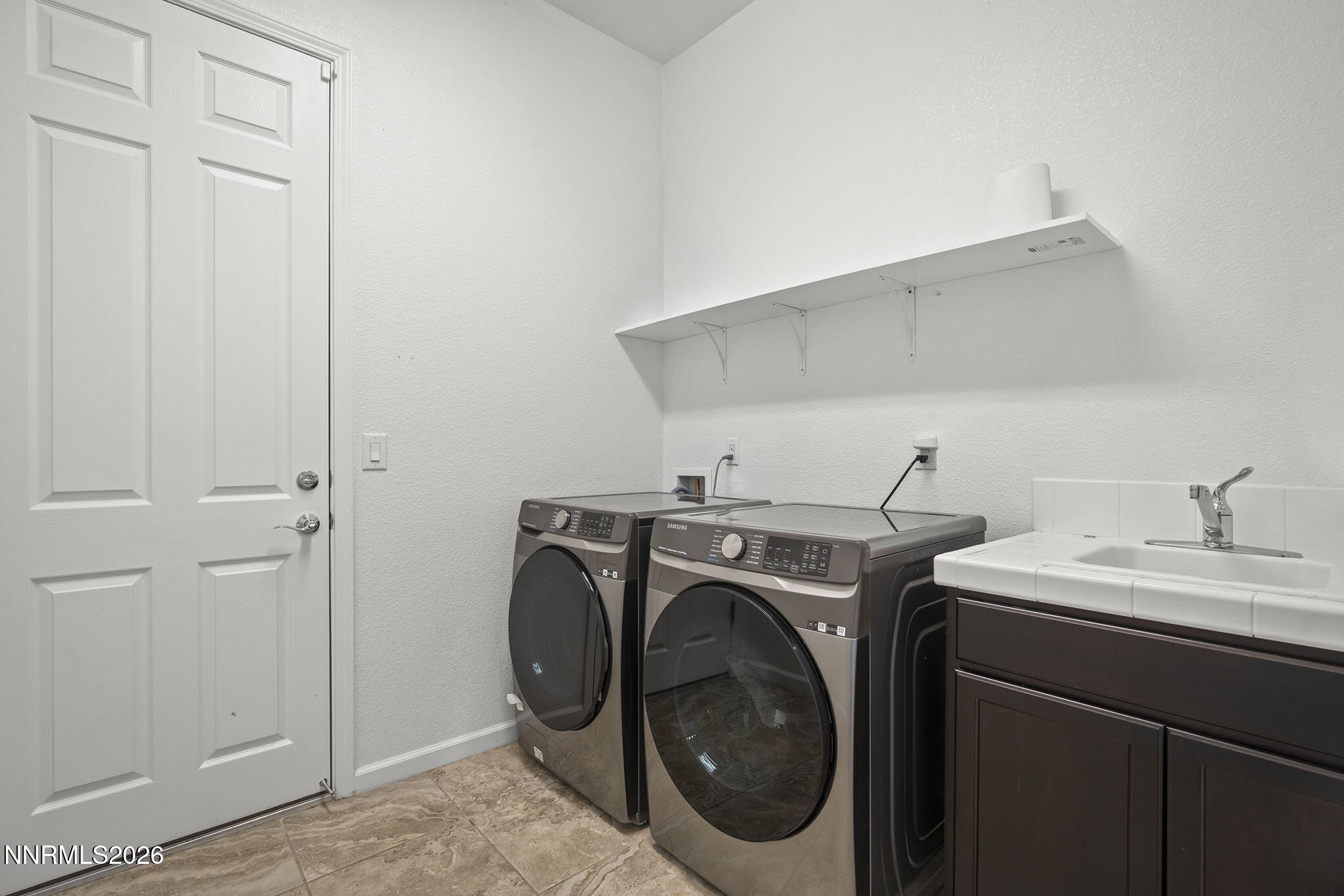 25-web-or-mls-_DSC8121