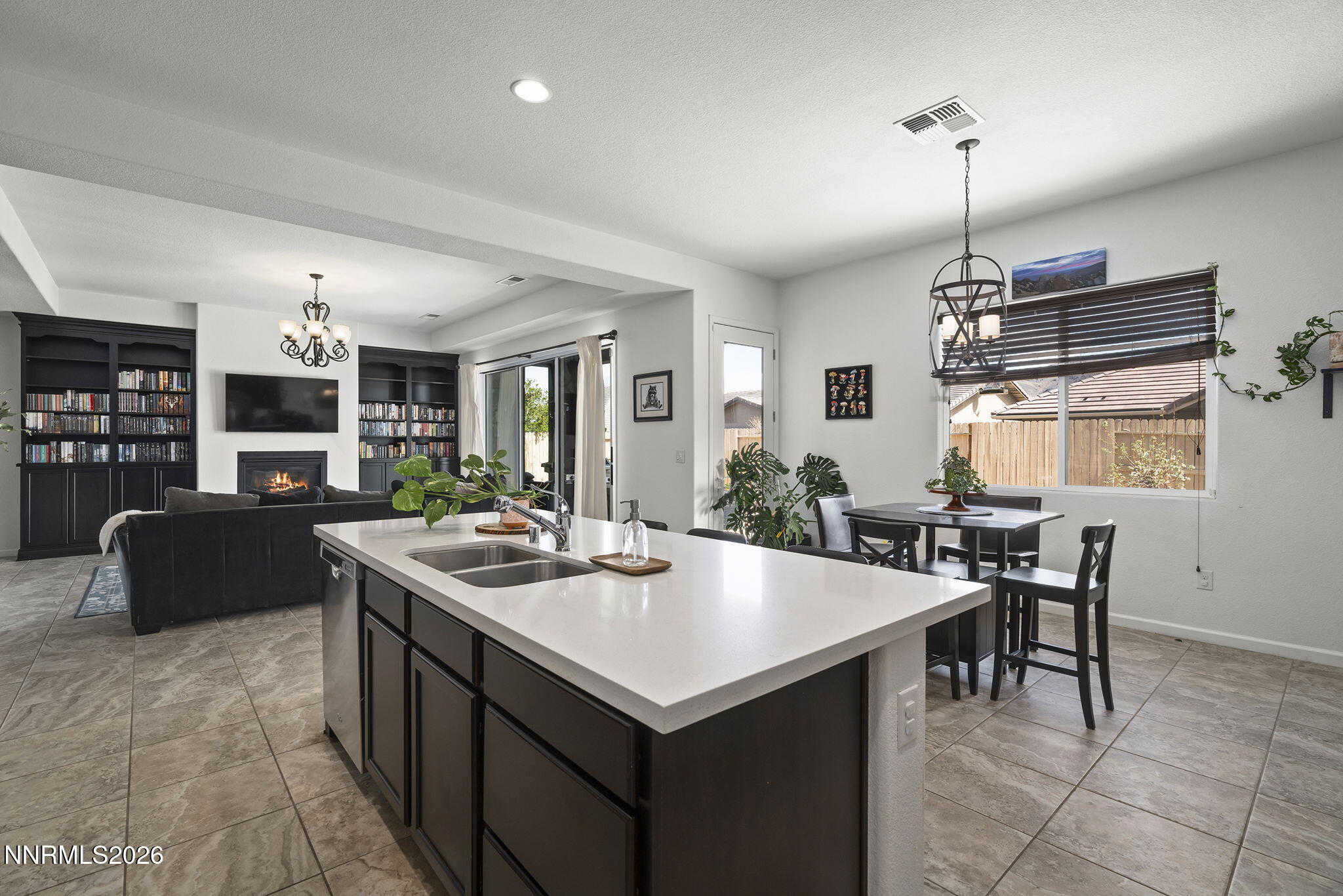 15-web-or-mls-_DSC8107