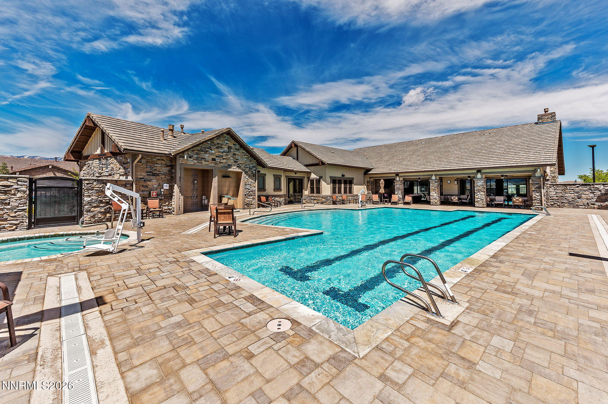 44-web-or-mls-Regency Amenity 2