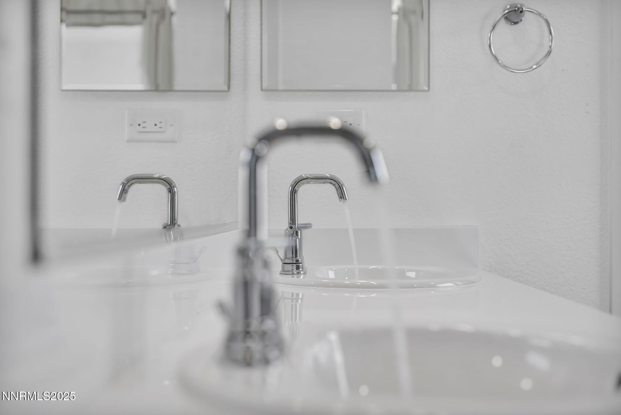 111-web-or-mls-510-ahearn-ct