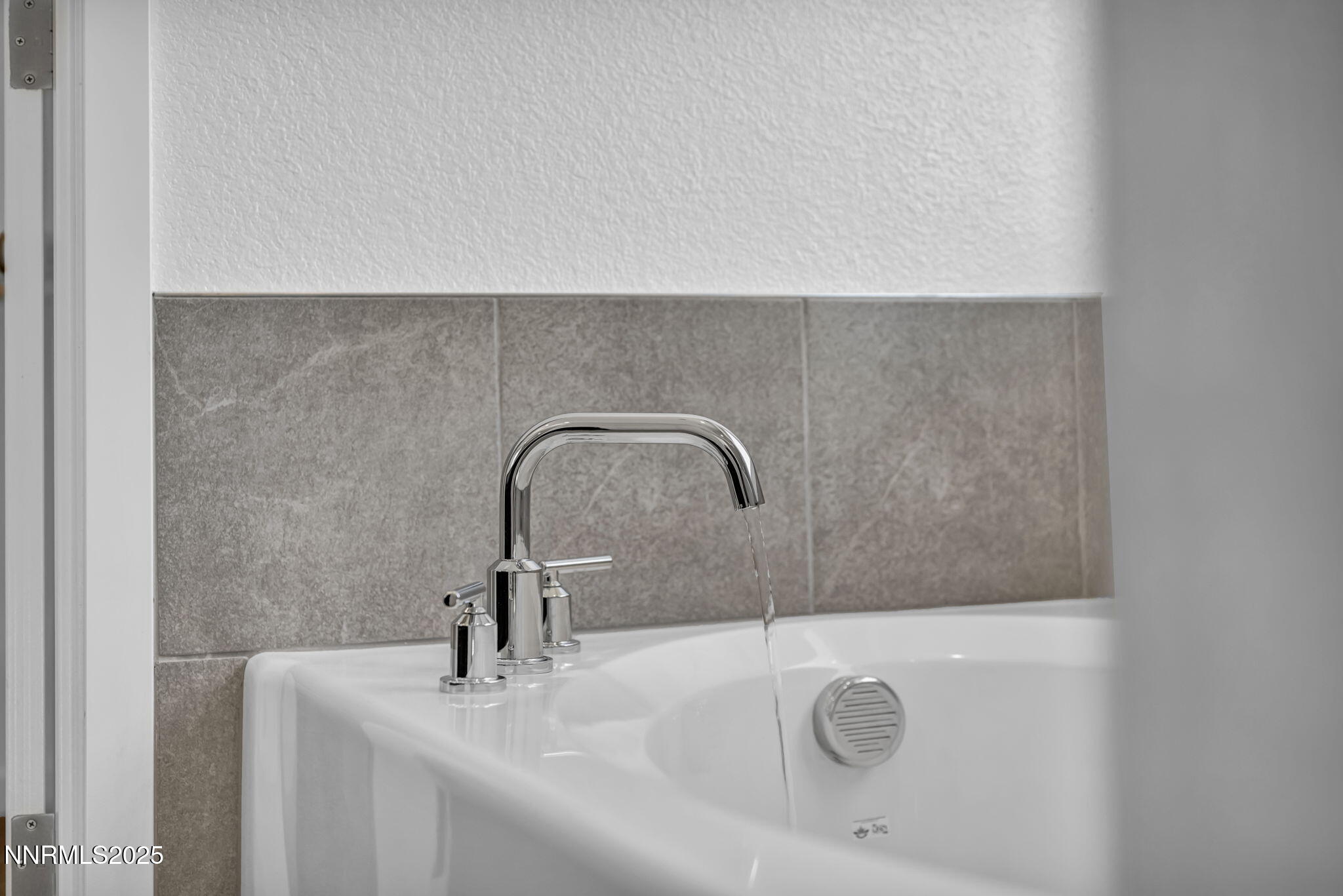 113-web-or-mls-510-ahearn-ct