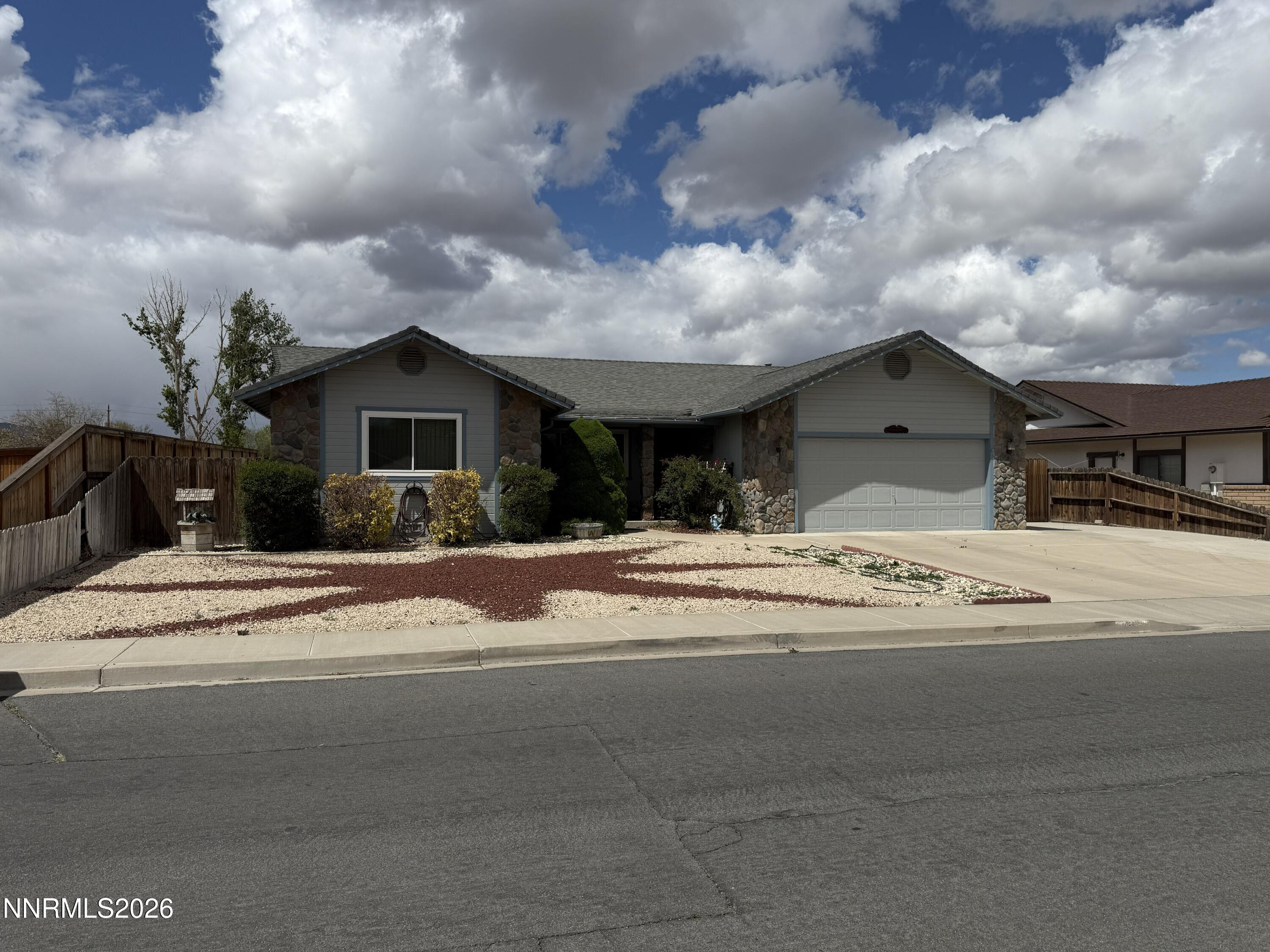 685 Palomino Drive
