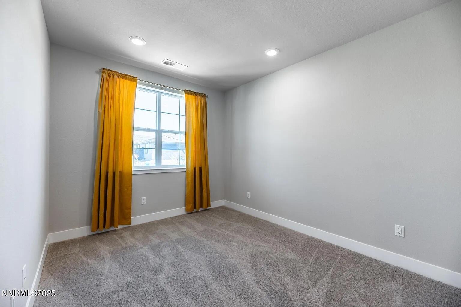 6a5be0af5aef9b302a7e2edf3301155e-uncropp