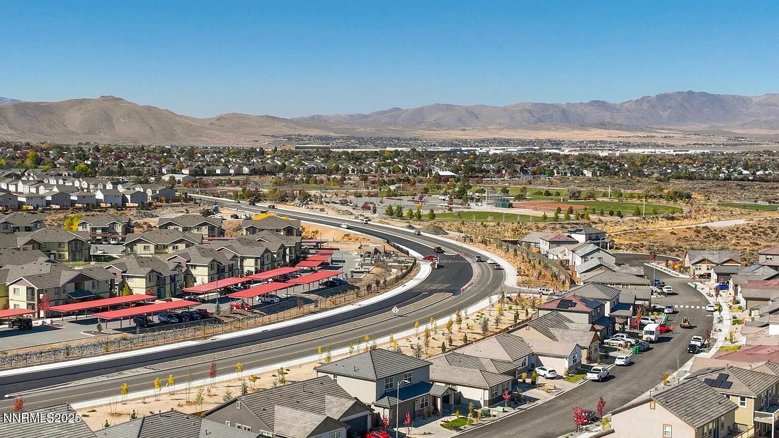 b710d4fc9aaeca5ef368b4d59d4b9798-uncropp