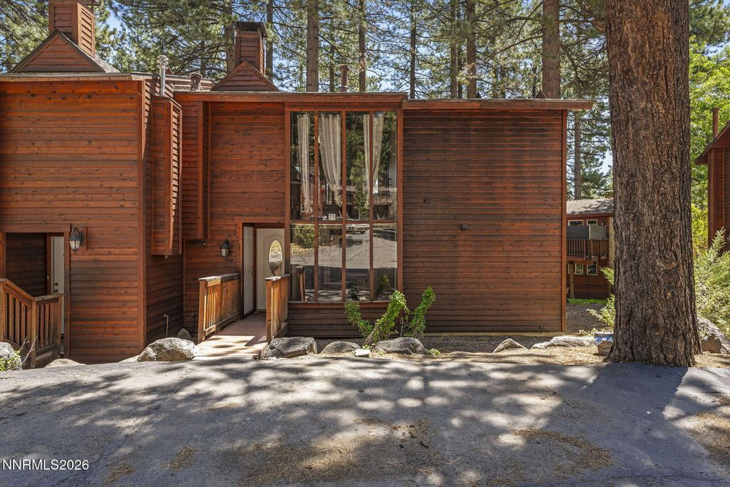 Photo of 702 College Drive #UNIT 79, Incline Village, NV 89451 (MLS # 260006043)