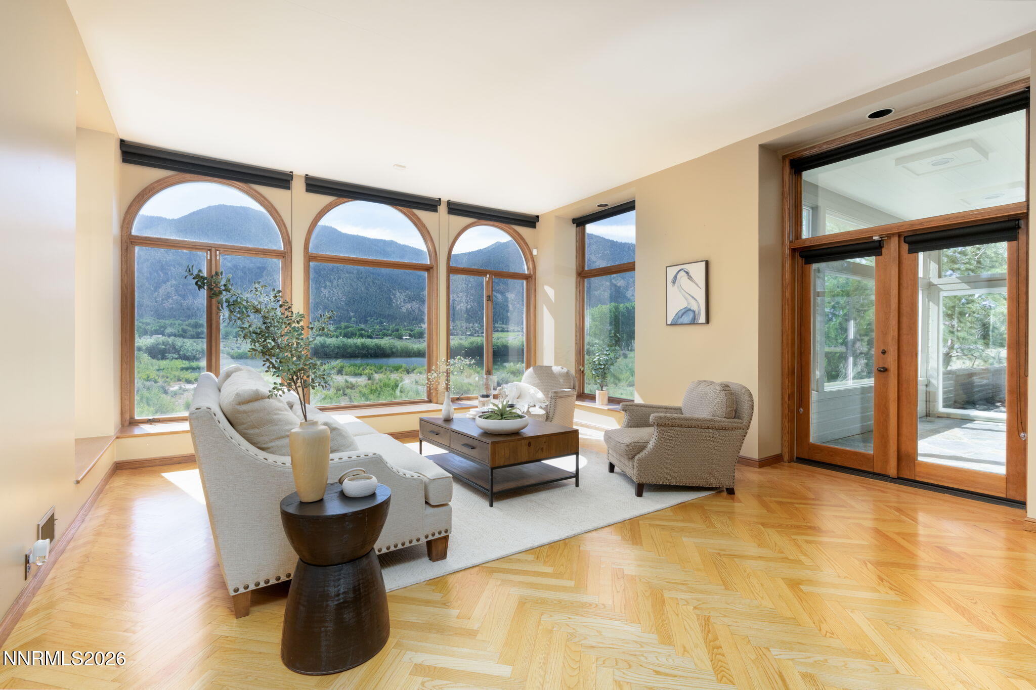 29-web-or-mls-380 Genoa Ln-29
