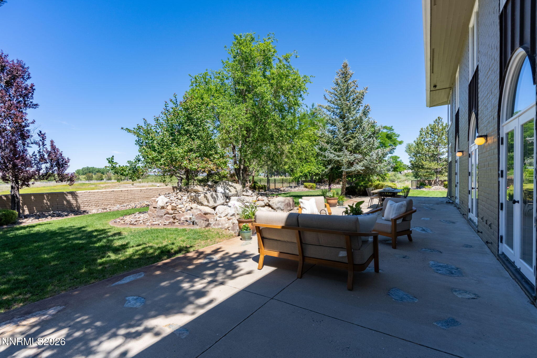 94-web-or-mls-380 Genoa Ln-94