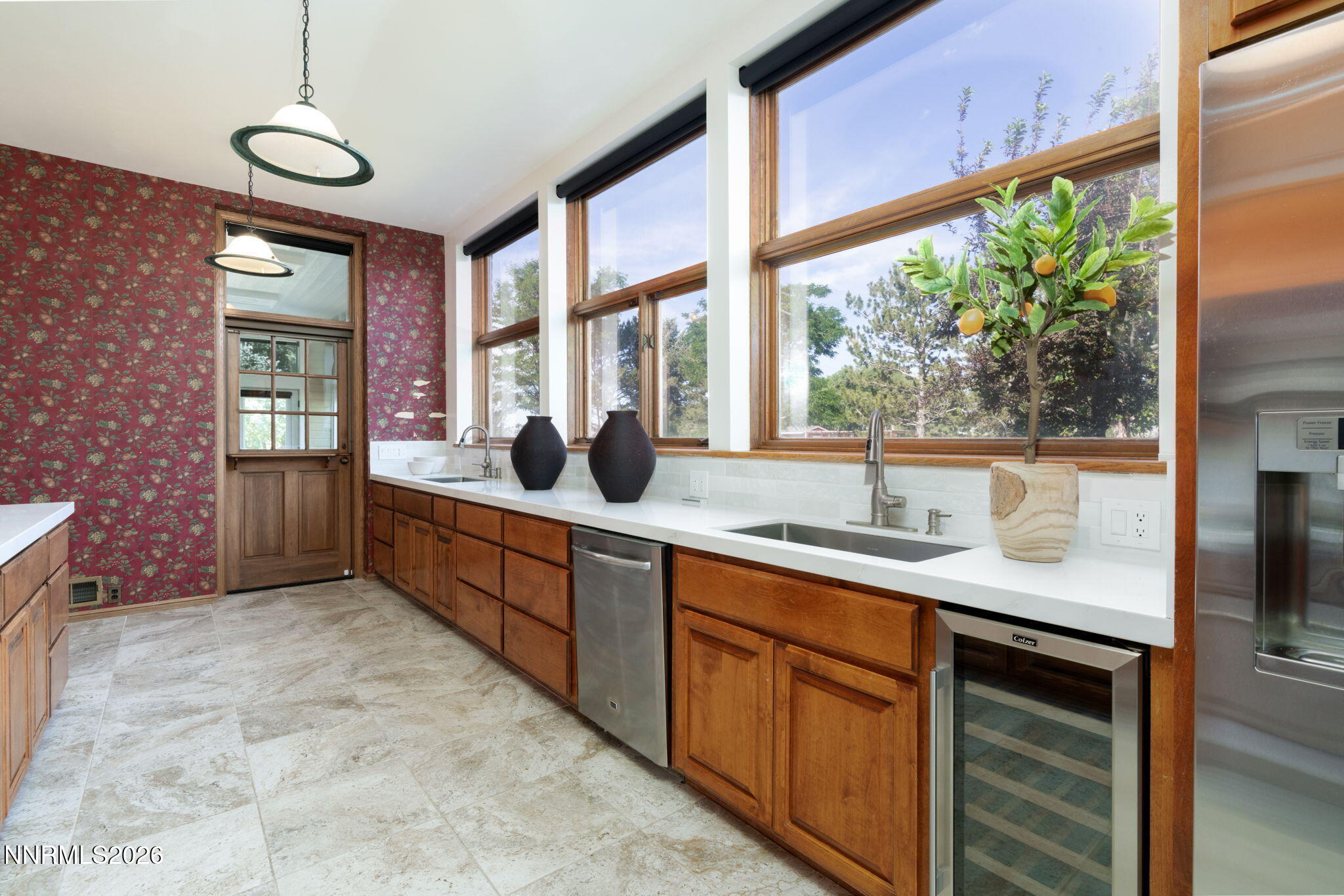 47-web-or-mls-380 Genoa Ln-47