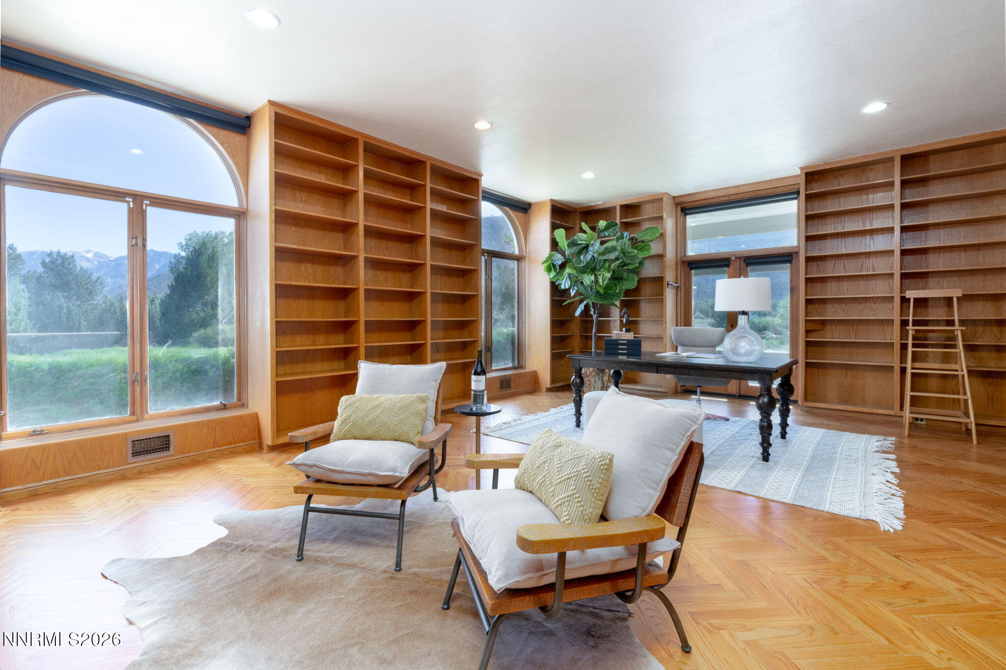 34-web-or-mls-380 Genoa Ln-34