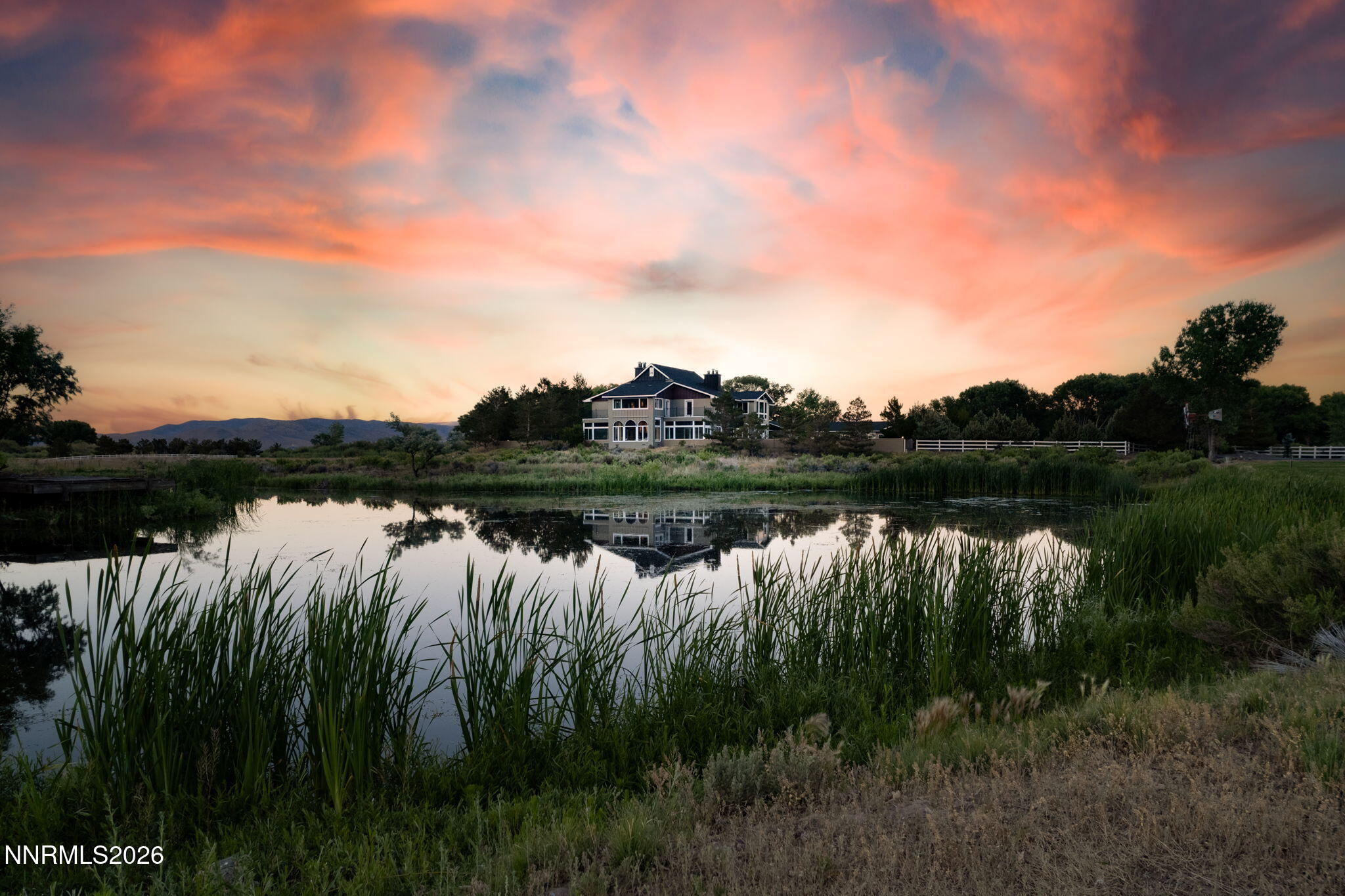 8-web-or-mls-380 Genoa Ln-8