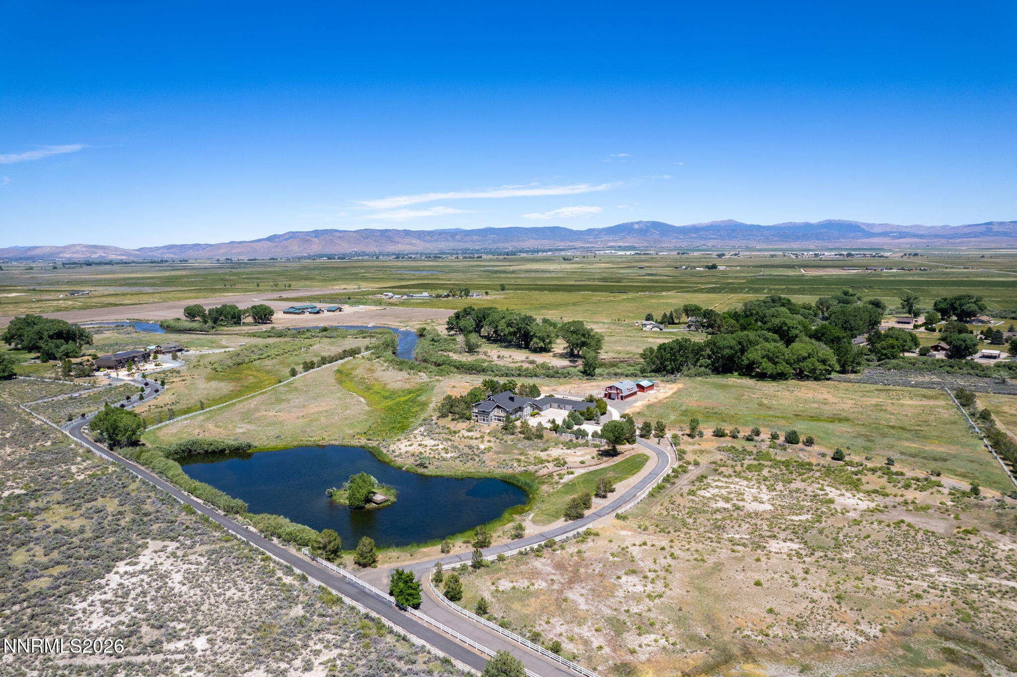 108-web-or-mls-380 Genoa Ln-108