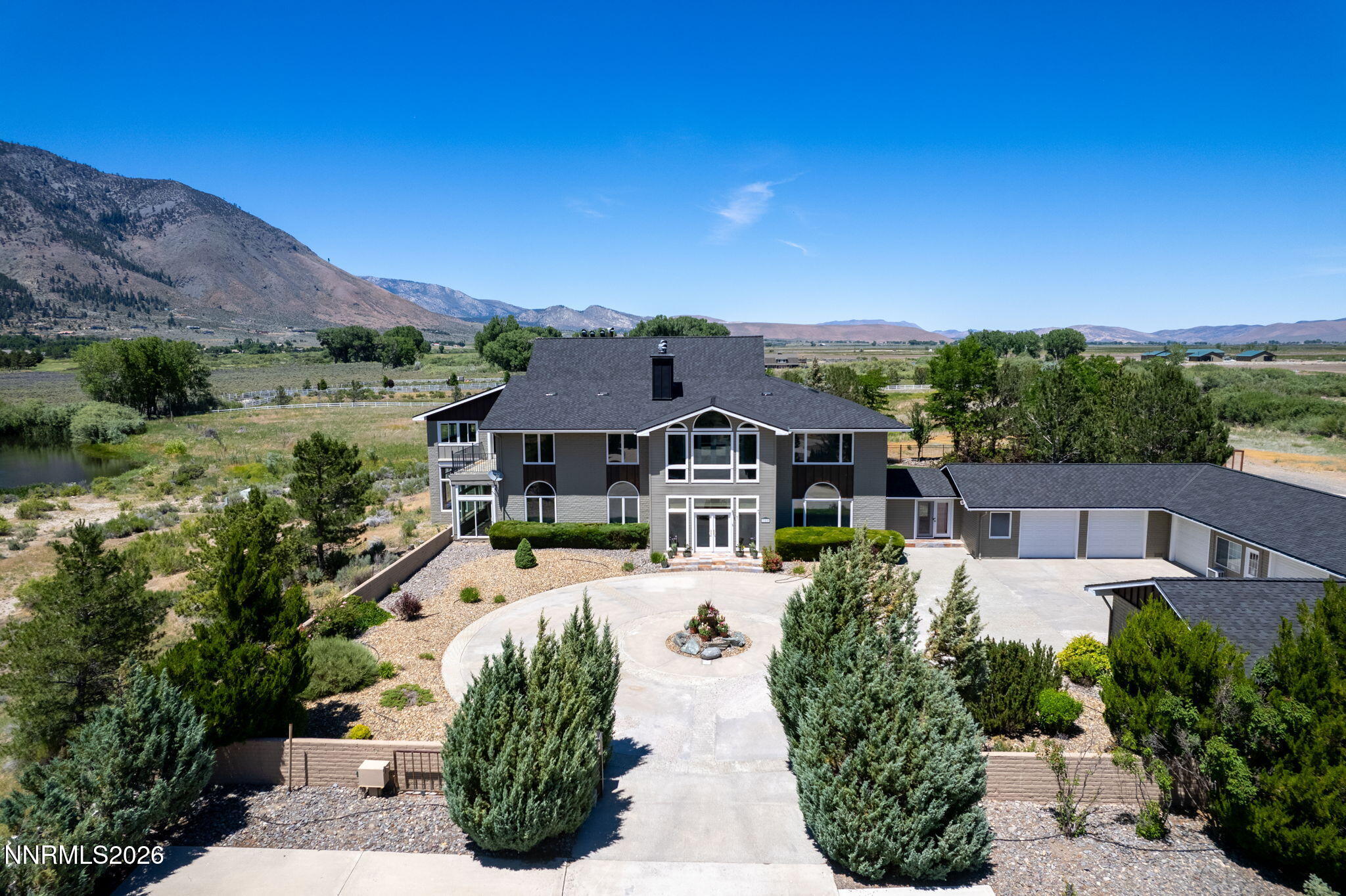 99-web-or-mls-380 Genoa Ln-99