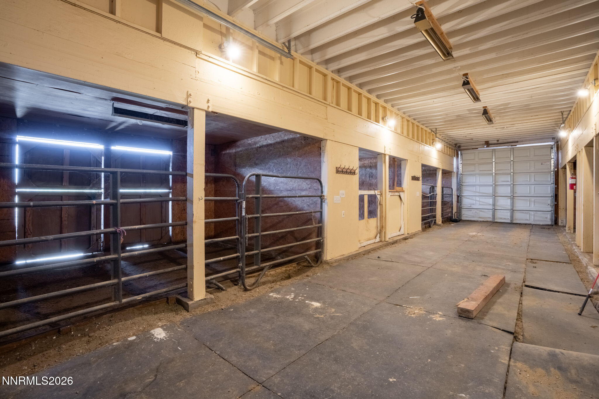 86-web-or-mls-380 Genoa Ln-86