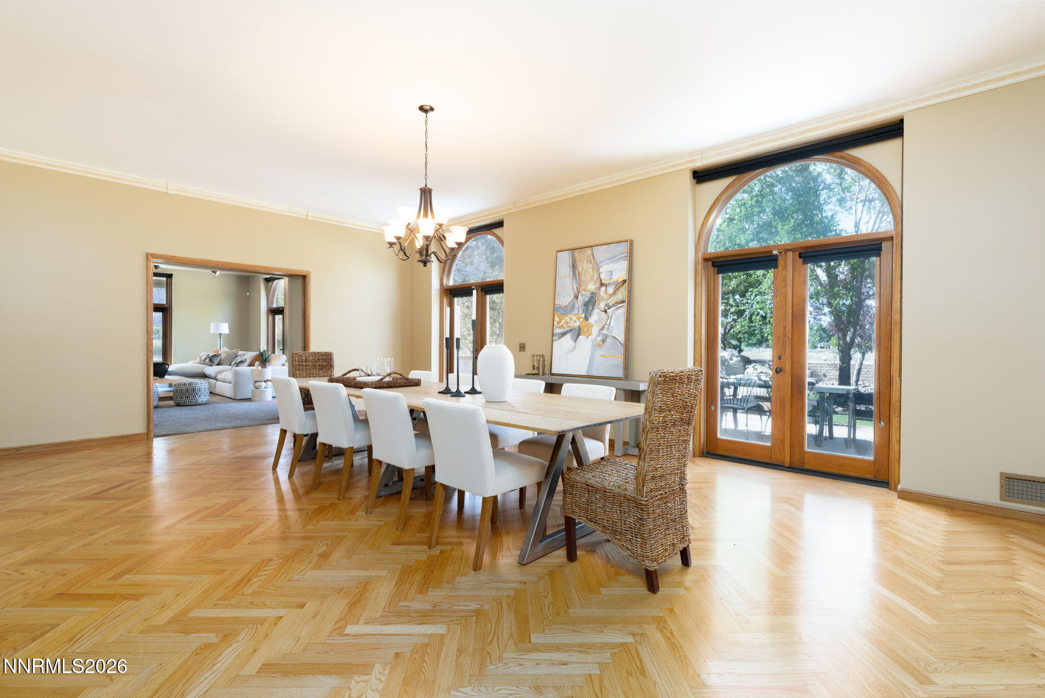 42-web-or-mls-380 Genoa Ln-42