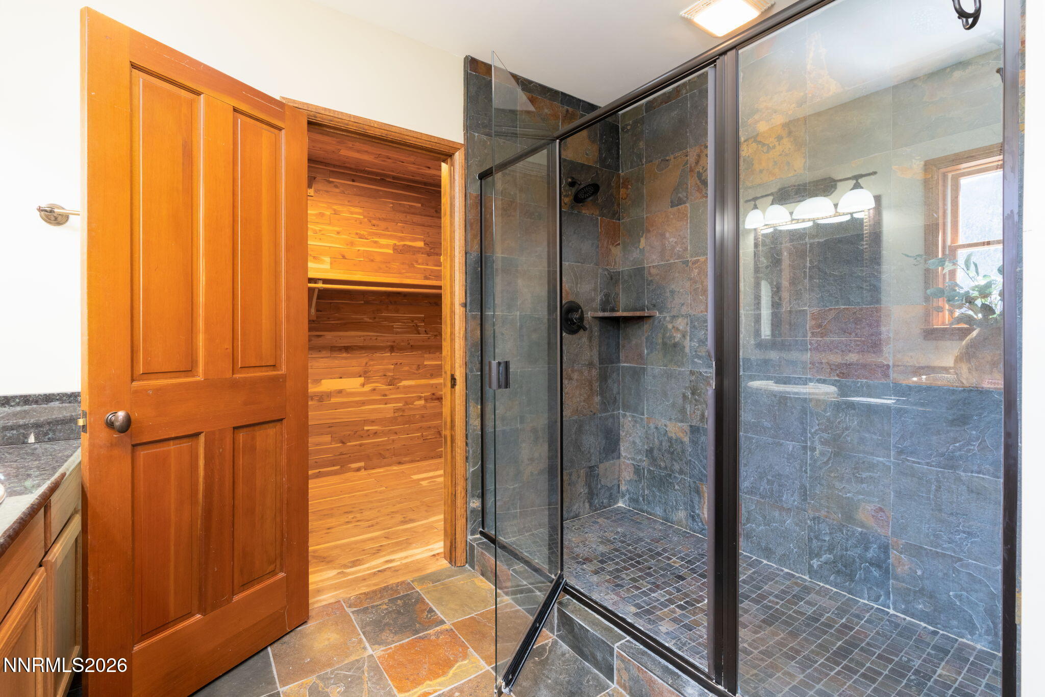 60-web-or-mls-380 Genoa Ln-60