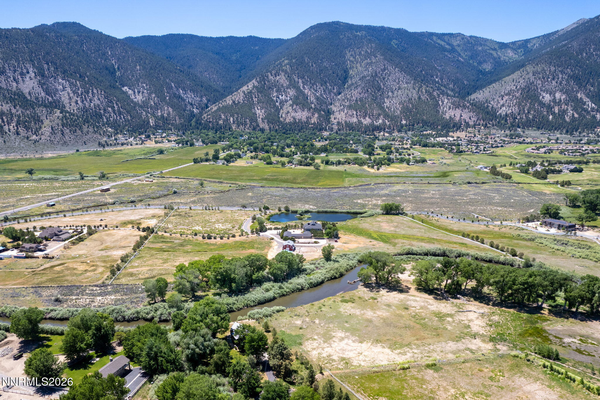 111-web-or-mls-380 Genoa Ln-111