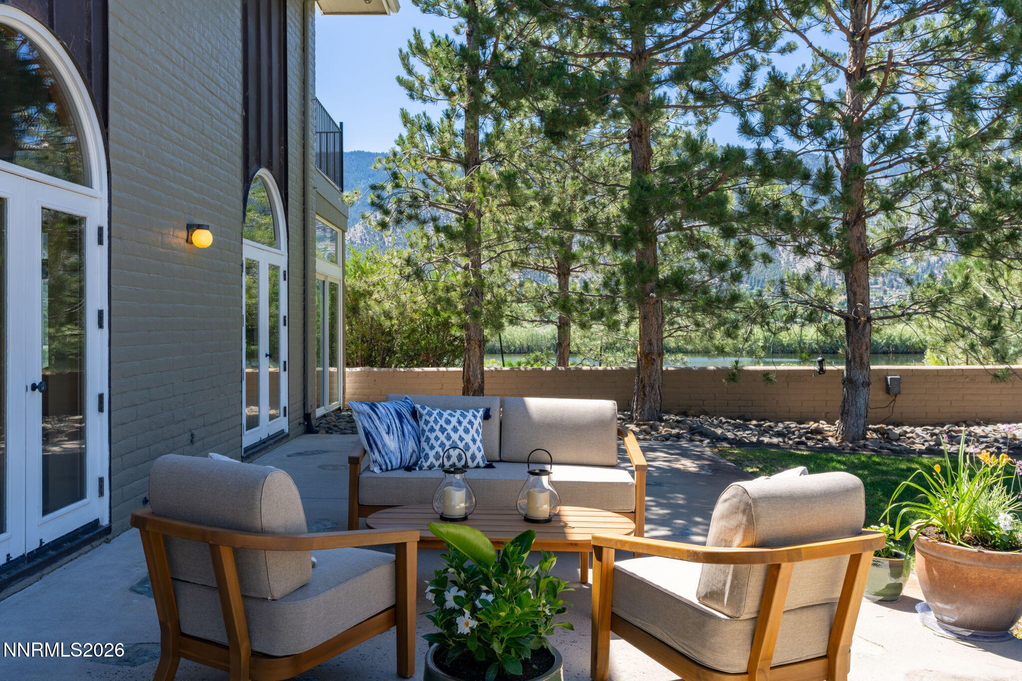 93-web-or-mls-380 Genoa Ln-93