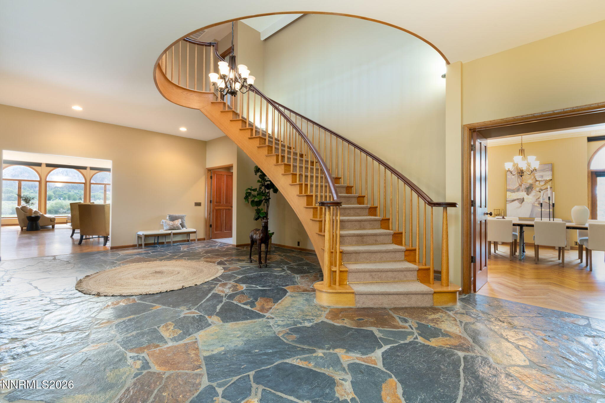 25-web-or-mls-380 Genoa Ln-25
