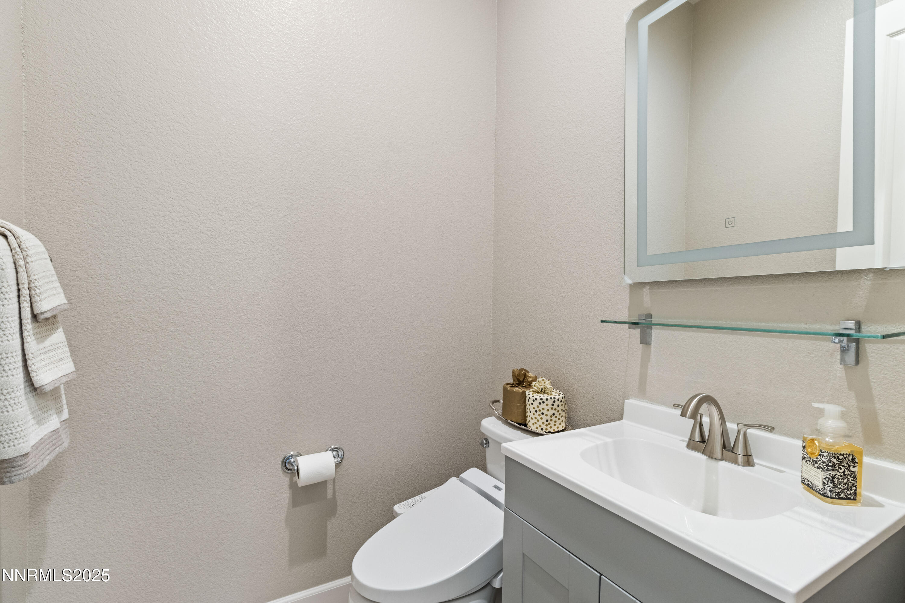 13510 Water Willow St 40 Powder Room