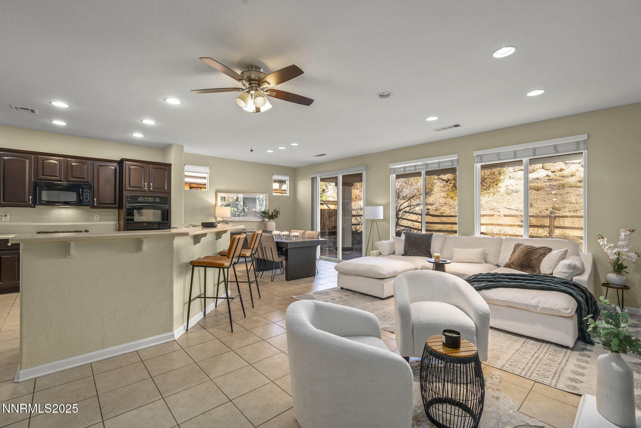 10-web-or-mls-_DSC0407