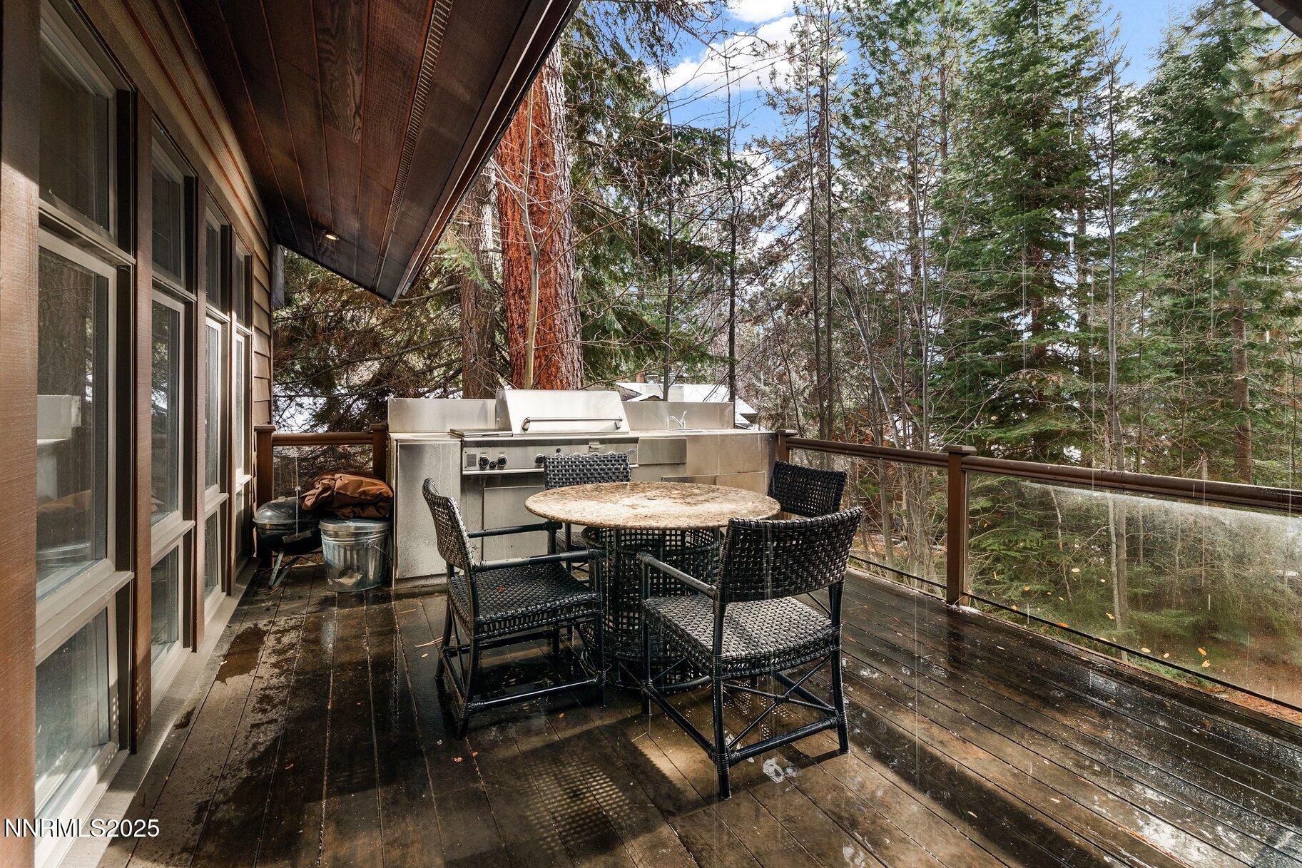 025_40-print-771_lakeshore-34_313