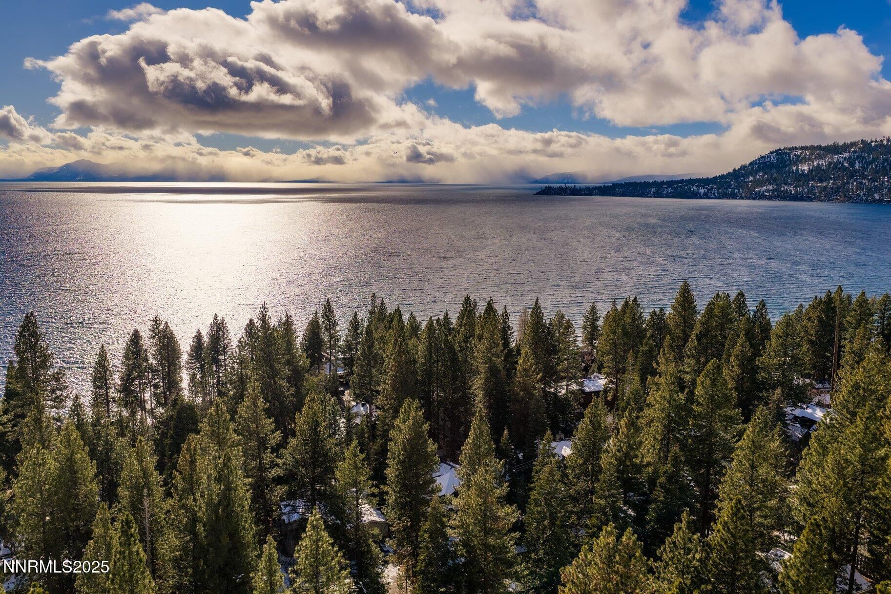 035_6-print-771_lakeshore_drone_143